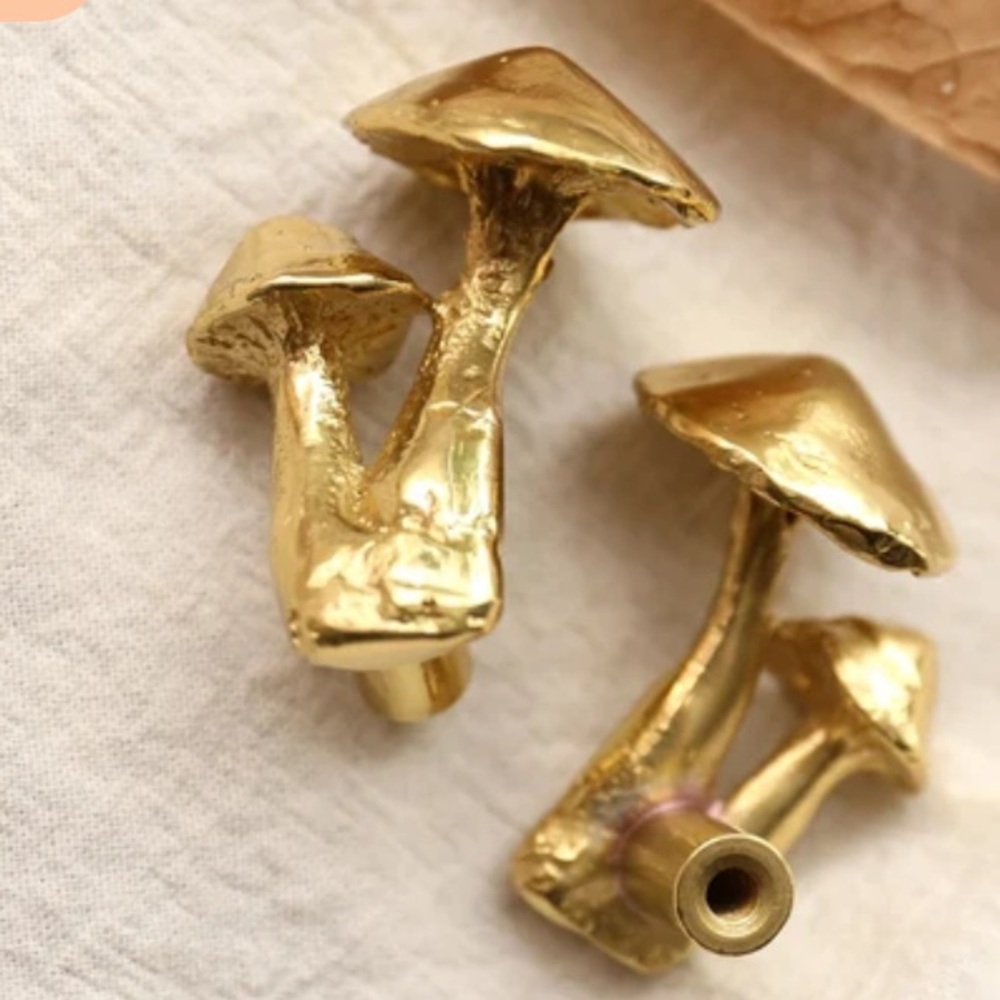 Set of 3 Brand New Brass Mushroom cabinet pulls, Drawer Knobs Handles, Hardware